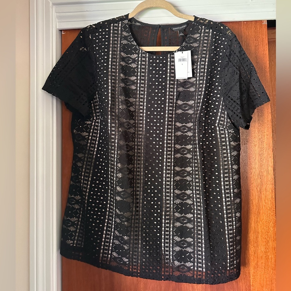 Banana Reublic Black Lace short sleeve top